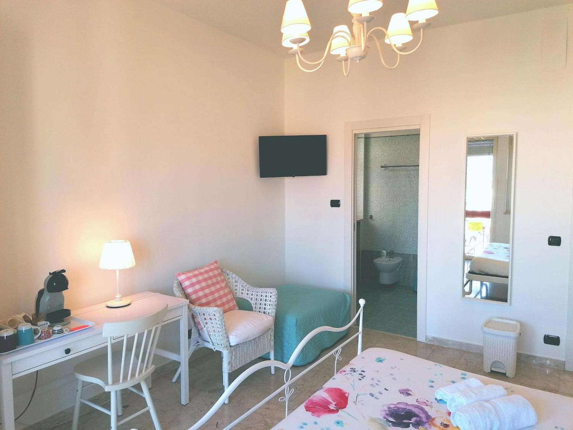 Tanzi Home Bari Exteriör bild