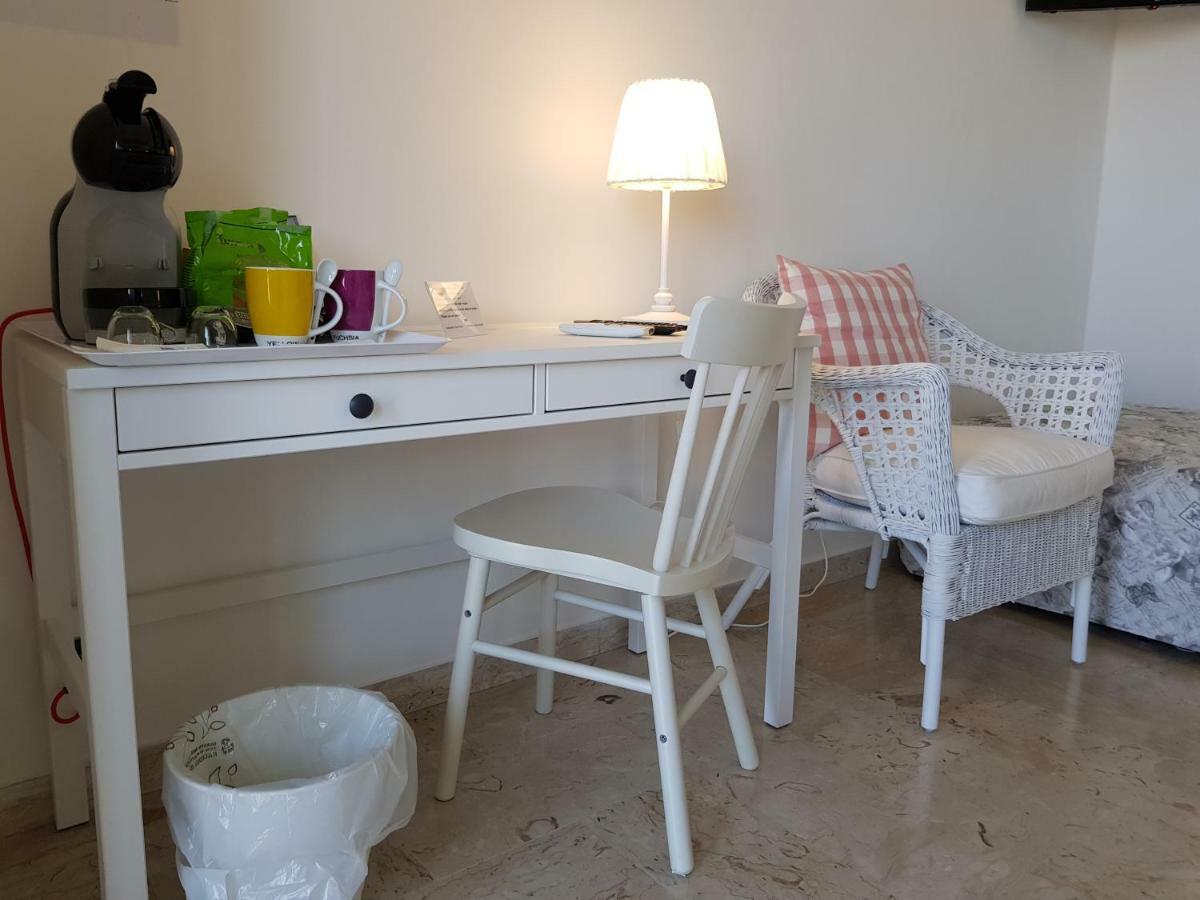 Tanzi Home Bari Exteriör bild